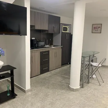 Apartamento independiente en robledo 